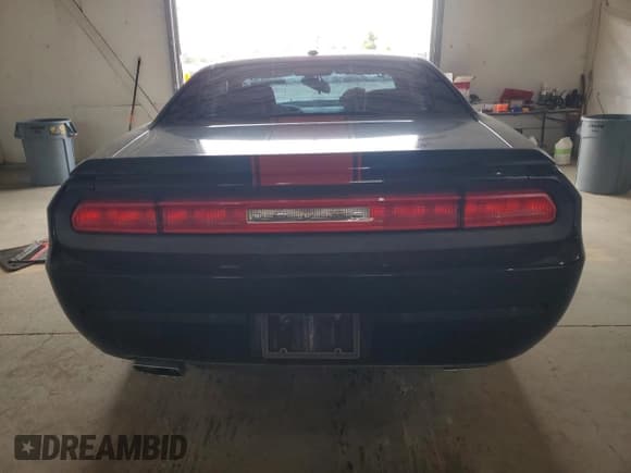 ✅ 2013 Dodge Challenger SXT • VIN: 2C3CDYAG3DH530982 • Lot: 69474205. Listed on Copart with 91,878 mi. Free auction sales archive from the USA and detailed vehicle history report at DreamBid. Image 6.