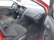 ✅ 2018 Ford Focus SE • VIN: 1FADP3FE6JL321998 • Lot: 40991898. Wystawiony na IAAI z przebiegiem 51 829 mil. Bezpłatny archiwum sprzedaży aukcyjnych z USA i szczegółowy raport historii pojazdu na DreamBid. Zdjęcie 5.