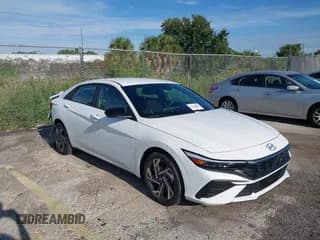 ✅ 2025 Hyundai Elantra Blue • VIN: KMHLM4DJXSU123355 • Lot: 43148865. Listed on IAAI with 12,249 mi. Free auction sales archive from the USA and detailed vehicle history report at DreamBid. Image 1.