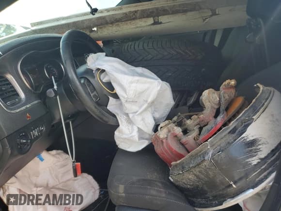 ✅ 2015 Dodge Charger Road/Track • VIN: 2C3CDXCT9FH728912 • Лот: 68934085. Опубликован ранее на Copart с пробегом 148 645 миль. Бесплатный доступ к архиву аукционных продаж из США и подробный отчёт об истории автомобиля на DreamBid. Изображение 7.