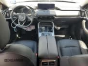 ✅ 2024 Mazda CX-90 Premium • VIN: JM3KKDHD4R1180258 • Лот: 66557455. Опубликован ранее на Copart с пробегом 25 261 миль. Бесплатный доступ к архиву аукционных продаж из США и подробный отчёт об истории автомобиля на DreamBid. Изображение 8.