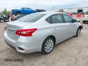 ✅ 2018 Nissan Sentra SV • VIN: 3N1AB7AP2JY210239 • Lot: 42340618. Listed on IAAI with 77,011 mi. Free auction sales archive from the USA and detailed vehicle history report at DreamBid. Image 4.