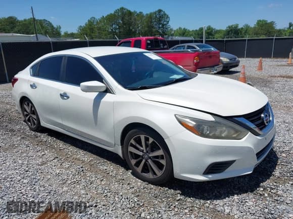 ✅ 2017 Nissan Altima SR • VIN: 1N4AL3AP9HN351471 • Lot: 42306775. Listed on IAAI with 126,135 mi. Free auction sales archive from the USA and detailed vehicle history report at DreamBid. Image 1.
