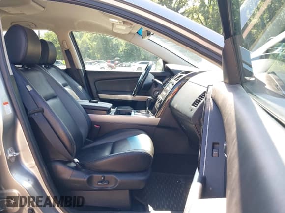 ✅ 2010 Mazda CX-9 Grand Touring • VIN: JM3TB3MA7A0231370 • Лот: 42526235. Опубликован ранее на IAAI с пробегом 164 794 миль. Бесплатный доступ к архиву аукционных продаж из США и подробный отчёт об истории автомобиля на DreamBid. Изображение 5.