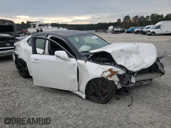 ✅ 2013 Lexus IS 350 • VIN: JTHBE5C29D5031596 • Lot: 80973604. Listed on Copart with 133,409 mi. Free auction sales archive from the USA and detailed vehicle history report at DreamBid. Image 4.