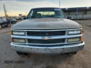 ✅ 1996 Chevrolet Silverado 1500 • VIN: 2GCEK19R5T1111160 • Лот: 92922815. Опубликован ранее на Copart с пробегом 386 454 миль. Бесплатный доступ к архиву аукционных продаж из США и подробный отчёт об истории автомобиля на DreamBid. Изображение 5.
