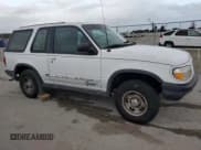 ✅ 1996 Ford Explorer Eddie Bauer • VIN: 1FMCU22X3TUD66129 • Lot: 79165504. Wystawiony na Copart z przebiegiem 107 711 mil. Bezpłatny archiwum sprzedaży aukcyjnych z USA i szczegółowy raport historii pojazdu na DreamBid. Zdjęcie 4.