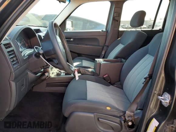 ✅ 2010 Jeep Liberty Sport • VIN: 1J4PN2GK1AW127903 • Lot: 91444845. Listed on Copart with 157,818 mi. Free auction sales archive from the USA and detailed vehicle history report at DreamBid. Image 7.