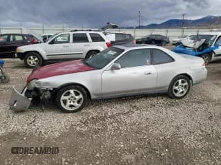 ✅ 1998 Honda Prelude • VIN: JHMBB6249WC008111 • Lot: 87055145. Wystawiony na Copart z przebiegiem 192 333 mil. Bezpłatny archiwum sprzedaży aukcyjnych z USA i szczegółowy raport historii pojazdu na DreamBid. Zdjęcie 1.