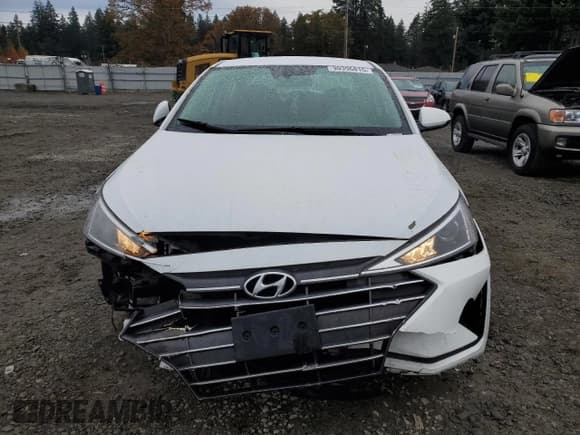 ✅ 2019 Hyundai Elantra Value Edition • VIN: 5NPD84LF0KH465269 • Лот: 90396815. Опубликован ранее на Copart с пробегом 116 593 миль. Бесплатный доступ к архиву аукционных продаж из США и подробный отчёт об истории автомобиля на DreamBid. Изображение 5.