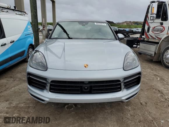 ✅ 2022 Porsche Cayenne • VIN: WP1BA2AY5NDA47187 • Lot: 80559273. Wystawiony na Copart z przebiegiem 18 572 mil. Bezpłatny archiwum sprzedaży aukcyjnych z USA i szczegółowy raport historii pojazdu na DreamBid. Zdjęcie 5.