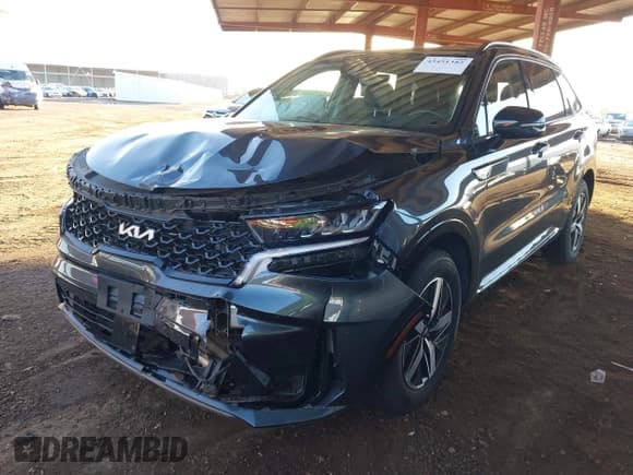 ✅ 2022 Kia Sorento EX • VIN: 5XYRH4LF8NG141245 • Lot: 43451382. Listed on IAAI with 50,951 mi. Free auction sales archive from the USA and detailed vehicle history report at DreamBid. Image 17.