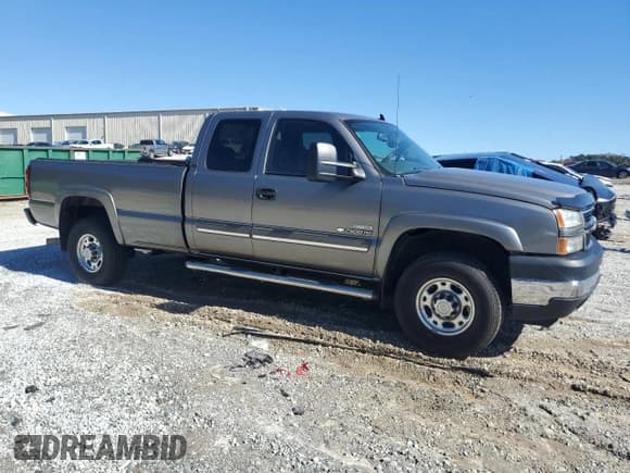 ✅ 2007 Chevrolet Silverado 2500HD LT2 • VIN: 1GCHK29D67E160086 • Lot: 90651555. Listed on Copart with 104,769 mi. Free auction sales archive from the USA and detailed vehicle history report at DreamBid. Image 4.