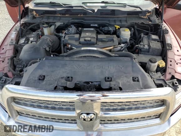 ✅ 2018 Ram 3500 • VIN: NCS107380 • Lot: 53663295. Wystawiony na Copart z przebiegiem 164 573 mil. Bezpłatny archiwum sprzedaży aukcyjnych z USA i szczegółowy raport historii pojazdu na DreamBid. Zdjęcie 11.