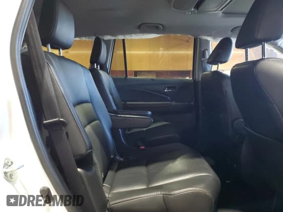 ✅ 2022 Honda Pilot Touring 7-Passenger • VIN: 5FNYF6H69NB029700 • Lot: 86212445. Listed on Copart with Not provided. Free auction sales archive from the USA and detailed vehicle history report at DreamBid. Image 11.