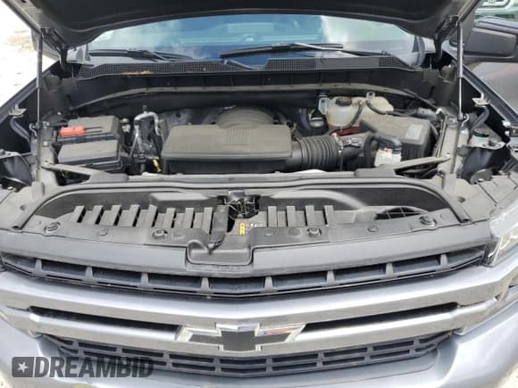 ✅ 2020 Chevrolet Silverado 1500 RST • VIN: 1GCRYEED8LZ325987 • Lot: 55359405. Listed on Copart with 52,365 mi. Free auction sales archive from the USA and detailed vehicle history report at DreamBid. Image 11.