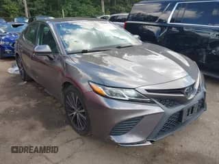 2020 Toyota Camry SE with VIN 4T1G11AK6LU910584, listed as a IAAI auction lot 43103047 with 148,126 mi miles and . Bid and sale history available at DreamBid. Image 1.