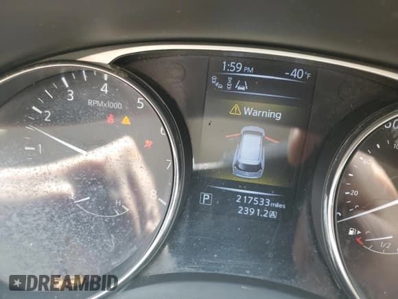 ✅ 2014 Nissan Rogue S • VIN: 5N1AT2MT9EC856619 • Lot: 62907165. Listed on Copart with 217,533 mi. Free auction sales archive from the USA and detailed vehicle history report at DreamBid. Image 9.