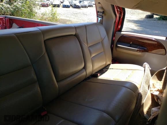 ✅ 2002 Ford F-350 XL • VIN: 1FTSW31F62EA56493 • Lot: 64988335. Wystawiony na Copart z przebiegiem Nie podano. Bezpłatny archiwum sprzedaży aukcyjnych z USA i szczegółowy raport historii pojazdu na DreamBid. Zdjęcie 10.