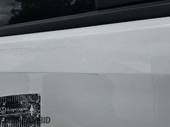 2023 Chevrolet Silverado 1500 Work Truck z VIN 1GCUDAED3PZ183973, wystawiony jako IAAI lot #43624318 z przebiegiem 66 196 mil mil oraz . Historia ofert i sprzedaży dostępna na DreamBid. Obrazek 28.