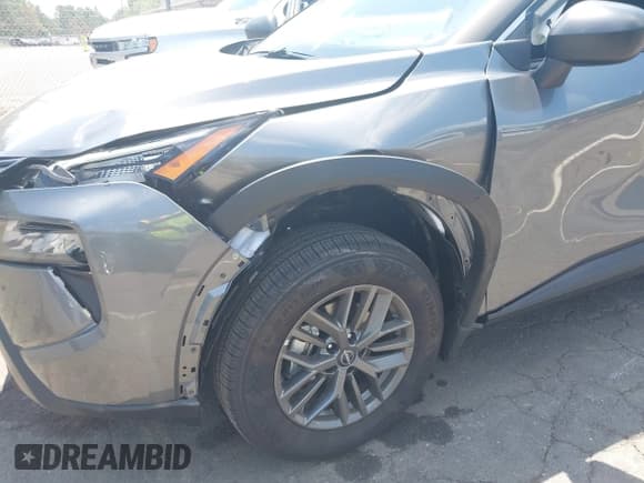 ✅ 2025 Nissan Rogue S • VIN: 5N1BT3AB6SC841349 • Lot: 42722570. Listed on IAAI with 1,430 mi. Free auction sales archive from the USA and detailed vehicle history report at DreamBid. Image 6.