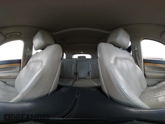 ✅ 2010 Lincoln MKT • VIN: 2LMHJ5FR6ABJ15009 • Lot: 43524648. Wystawiony na IAAI z przebiegiem 179 269 mil. Bezpłatny archiwum sprzedaży aukcyjnych z USA i szczegółowy raport historii pojazdu na DreamBid. Zdjęcie 18.