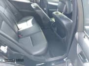 ✅ 2013 Mercedes-Benz C 250 Sport • VIN: WDDGF4HB5DA869063 • Lot: 42740089. Wystawiony na IAAI z przebiegiem 141 781 mil. Bezpłatny archiwum sprzedaży aukcyjnych z USA i szczegółowy raport historii pojazdu na DreamBid. Zdjęcie 8.