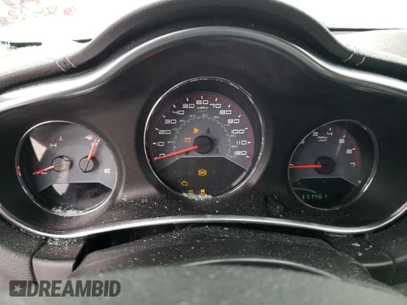 ✅ 2014 Dodge Avenger SE • VIN: 1C3CDZAB2EN155587 • Lot: 87871735. Wystawiony na Copart z przebiegiem 111 461 mil. Bezpłatny archiwum sprzedaży aukcyjnych z USA i szczegółowy raport historii pojazdu na DreamBid. Zdjęcie 9.