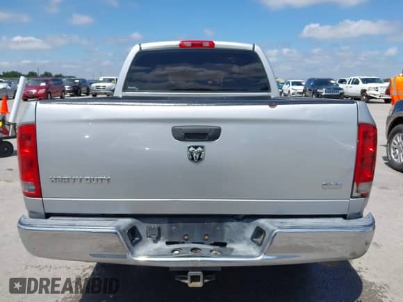 ✅ 2005 Dodge 3500 SLT • VIN: 3D7LR38C65G761918 • Lot: 42475925. Listed on IAAI with 395,623 mi miles. Access the free auction sales archive from the USA and view a detailed vehicle history report at DreamBid. Image 17.
