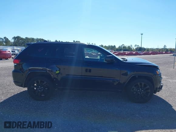 ✅ 2019 Jeep Grand Cherokee Altitude • VIN: 1C4RJEAG3KC851174 • Lot: 43162927. Wystawiony na IAAI z przebiegiem 120 741 mil. Bezpłatny archiwum sprzedaży aukcyjnych z USA i szczegółowy raport historii pojazdu na DreamBid. Zdjęcie 13.