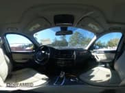 ✅ 2015 BMW X3 xDrive28i • VIN: 5UXWX9C50F0D53849 • Lot: 43620553. Wystawiony na IAAI z przebiegiem 158 305 mil. Bezpłatny archiwum sprzedaży aukcyjnych z USA i szczegółowy raport historii pojazdu na DreamBid. Zdjęcie 18.