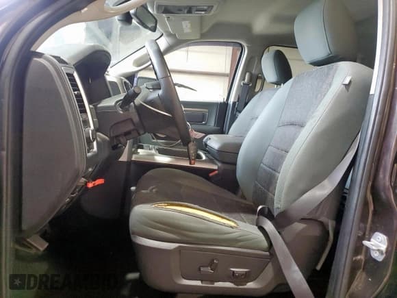 ✅ 2016 Ram 1500 Big Horn • VIN: 1C6RR6LG7GS394577 • Lot: 91562945. Listed on Copart with 121,573 mi. Free auction sales archive from the USA and detailed vehicle history report at DreamBid. Image 7.