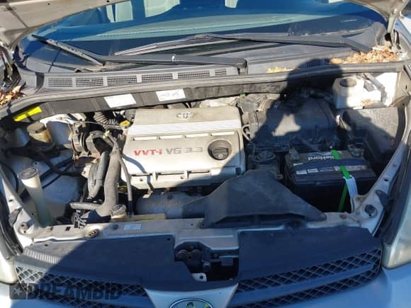 2005 Toyota Sienna LE z VIN 5TDZA23C65S337685, wystawiony jako IAAI lot #43573976 z przebiegiem 247 716 mil mil oraz . Historia ofert i sprzedaży dostępna na DreamBid. Obrazek 10.