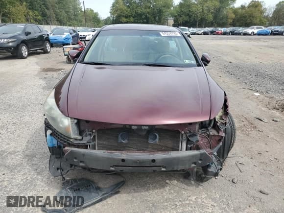 ✅ 2011 Honda Accord EX • VIN: 1HGCP3F71BA024451 • Lot: 84254795. Listed on Copart with 120,088 mi. Free auction sales archive from the USA and detailed vehicle history report at DreamBid. Image 5.