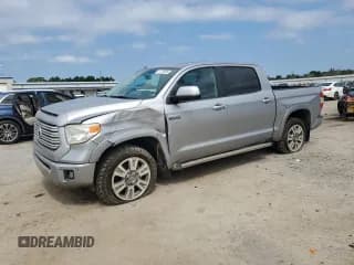 ✅ 2017 Toyota Tundra Platinum • VIN: 5TFGW5F19HX224638 • Lot: 71719265. Listed on Copart with 173,177 mi. Free auction sales archive from the USA and detailed vehicle history report at DreamBid. Image 1.