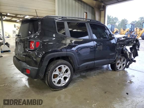 ✅ 2023 Jeep Renegade Limited • VIN: ZACNJDD17PPP28185 • Лот: 84398634. Опубликован ранее на Copart с пробегом 23 742 миль. Бесплатный доступ к архиву аукционных продаж из США и подробный отчёт об истории автомобиля на DreamBid. Изображение 3.
