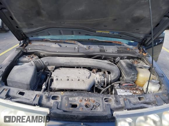 ✅ 2004 Saturn VUE V6 • VIN: 5GZCZ53444S887559 • Lot: 41496856. Wystawiony na IAAI z przebiegiem 210 419 mil. Bezpłatny archiwum sprzedaży aukcyjnych z USA i szczegółowy raport historii pojazdu na DreamBid. Zdjęcie 10.