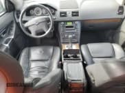 ✅ 2011 Volvo XC90 I6 • VIN: YV4952CZ8B1594331 • Lot: 80427065. Listed on Copart with 251,972 mi. Free auction sales archive from the USA and detailed vehicle history report at DreamBid. Image 8.