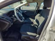 ✅ 2017 Ford Focus SE • VIN: 1FADP3F29HL266446 • Lot: 90981825. Listed on Copart with 83,619 mi. Free auction sales archive from the USA and detailed vehicle history report at DreamBid. Image 7.