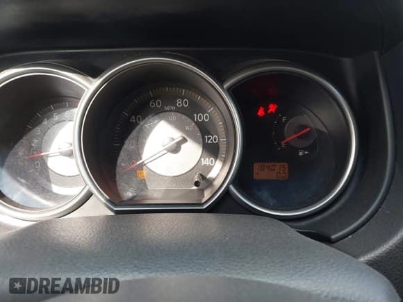 ✅ 2008 Nissan Versa SL • VIN: 3N1BC13E18L415603 • Лот: 43004048. Опубликован ранее на IAAI с пробегом 184 015 миль. Бесплатный доступ к архиву аукционных продаж из США и подробный отчёт об истории автомобиля на DreamBid. Изображение 7.