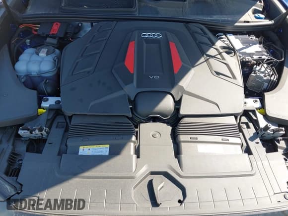 ✅ 2023 Audi SQ8 Premium Plus • VIN: WA1AWBF11PD034802 • Lot: 43318547. Listed on IAAI with 7,575 mi. Free auction sales archive from the USA and detailed vehicle history report at DreamBid. Image 10.