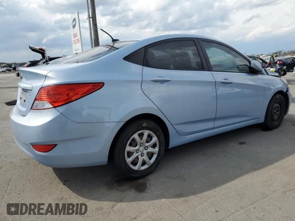 ✅ 2014 Hyundai Accent GLS • VIN: KMHCT4AE9EU597537 • Лот: 73007384. Опубликован ранее на Copart с пробегом 70 702 миль. Бесплатный доступ к архиву аукционных продаж из США и подробный отчёт об истории автомобиля на DreamBid. Изображение 3.