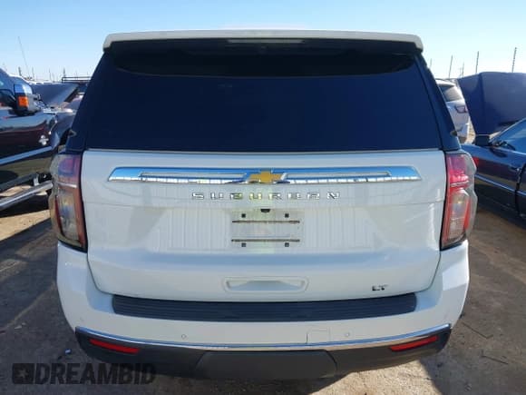 ✅ 2021 Chevrolet Suburban LT • VIN: 1GNSKCKD7MR363487 • Lot: 41669481. Wystawiony na IAAI z przebiegiem 89 484 mil. Bezpłatny archiwum sprzedaży aukcyjnych z USA i szczegółowy raport historii pojazdu na DreamBid. Zdjęcie 16.