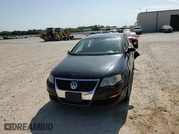 ✅ 2007 Volkswagen Passat • VIN: WVWJK73CX7P065789 • Lot: 56332135. Listed on Copart with 137,400 mi. Free auction sales archive from the USA and detailed vehicle history report at DreamBid. Image 13.