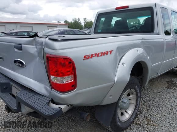 ✅ 2006 Ford Ranger STX • VIN: 1FTYR44E06PA87078 • Lot: 42555061. Listed on IAAI with 65,922 mi. Free auction sales archive from the USA and detailed vehicle history report at DreamBid. Image 6.