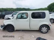 ✅ 2009 Nissan Cube S • VIN: JN8AZ28R39T118410 • Лот: 42403895. Опубликован ранее на IAAI с пробегом 146 143 миль. Бесплатный доступ к архиву аукционных продаж из США и подробный отчёт об истории автомобиля на DreamBid. Изображение 14.