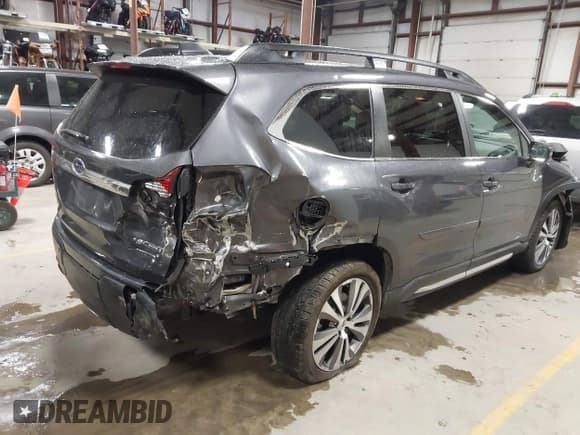✅ 2022 Subaru Ascent Limited • VIN: 4S4WMAPD7N3450078 • Лот: 43722803. Опубликован ранее на IAAI с пробегом 99 626 миль. Бесплатный доступ к архиву аукционных продаж из США и подробный отчёт об истории автомобиля на DreamBid. Изображение 4.