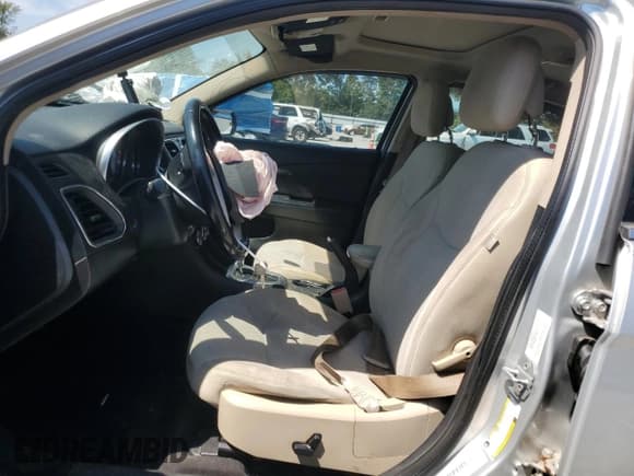 ✅ 2011 Chrysler 200 Touring • VIN: 1C3BC1FG4BN511120 • Lot: 80334435. Listed on Copart with 215,731 mi. Free auction sales archive from the USA and detailed vehicle history report at DreamBid. Image 7.