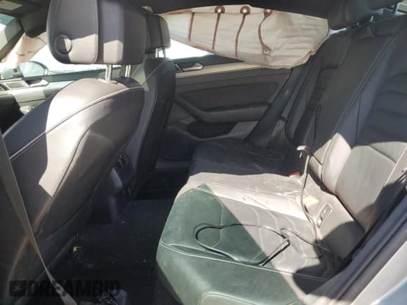 ✅ 2019 Volkswagen Arteon SEL R-Line • VIN: WVWSR7AN2KE019639 • Лот: 81587085. Опубликован ранее на Copart с пробегом 74 435 миль. Бесплатный доступ к архиву аукционных продаж из США и подробный отчёт об истории автомобиля на DreamBid. Изображение 10.