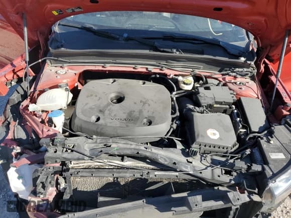 ✅ 2021 Volvo XC40 R-Design • VIN: YV4162UM8M2584618 • Лот: 80640905. Опубликован ранее на Copart с пробегом 88 260 миль. Бесплатный доступ к архиву аукционных продаж из США и подробный отчёт об истории автомобиля на DreamBid. Изображение 12.